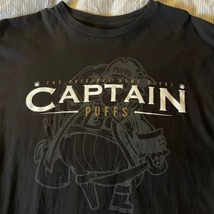 Black large tee shirt